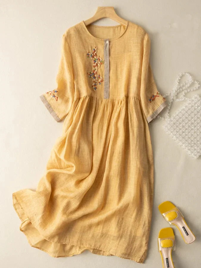 Ruth - Embroidered Dress Made of Cotton and Linen