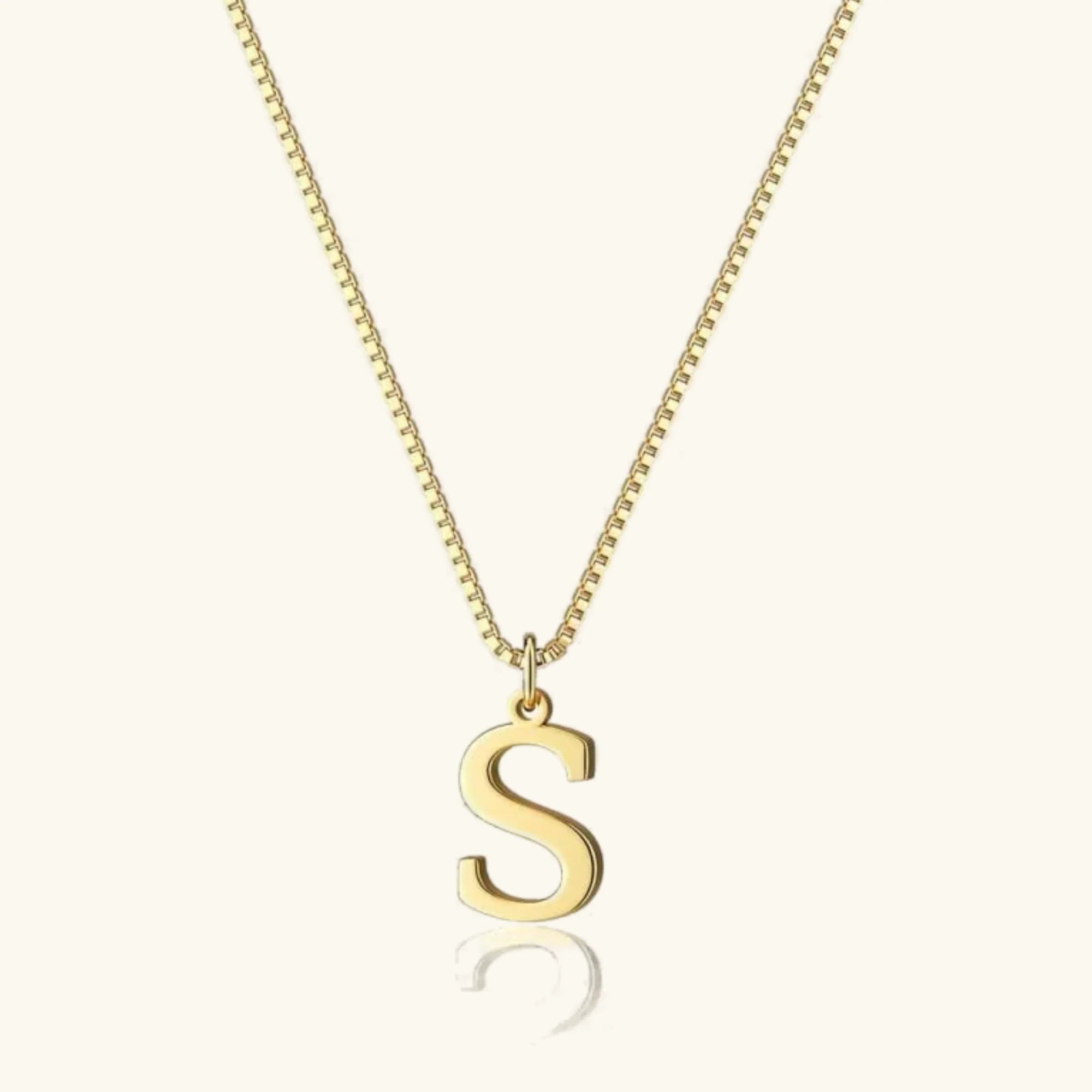 Collana con lettera iniziale Therese in oro
