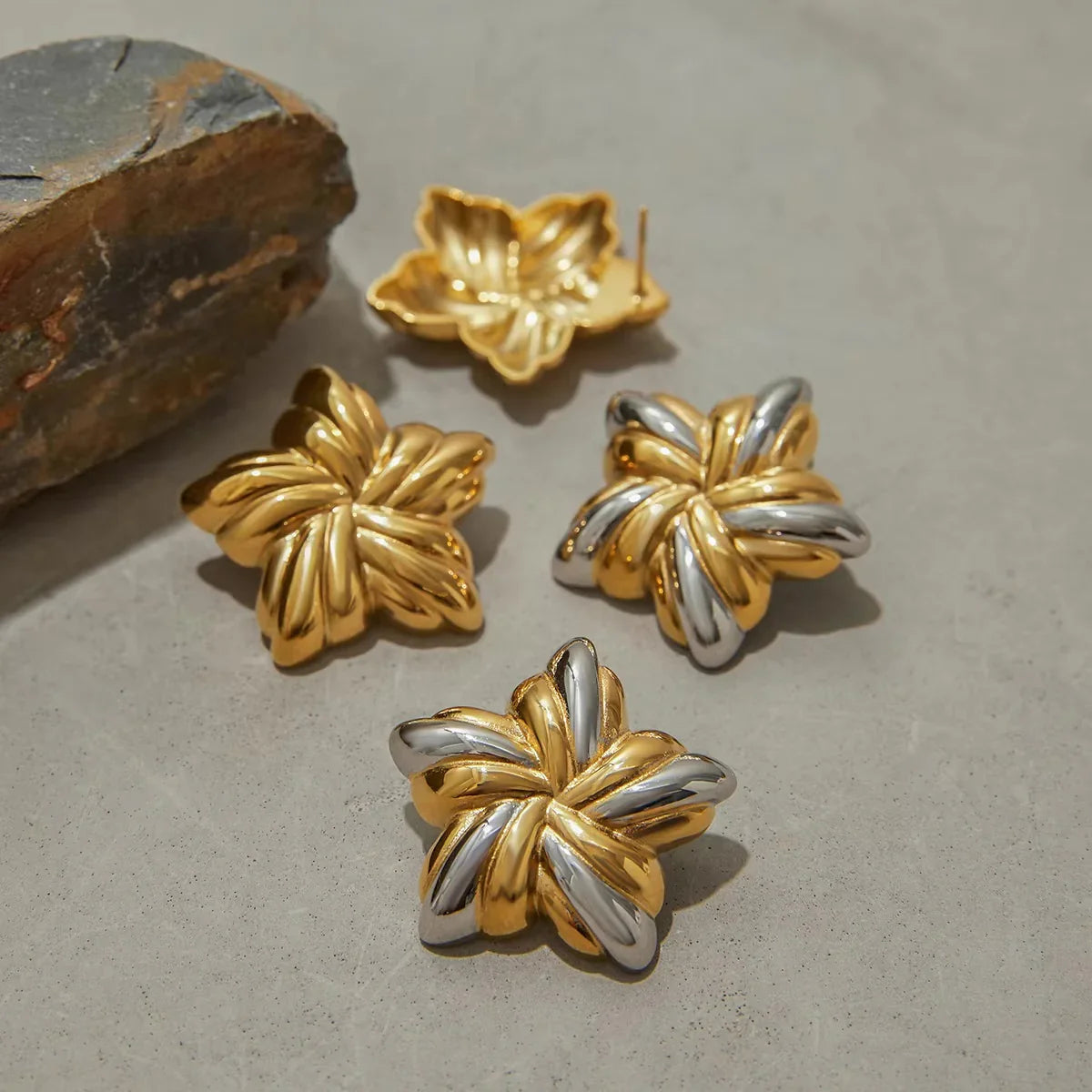 Orecchini Thymes Gold Star