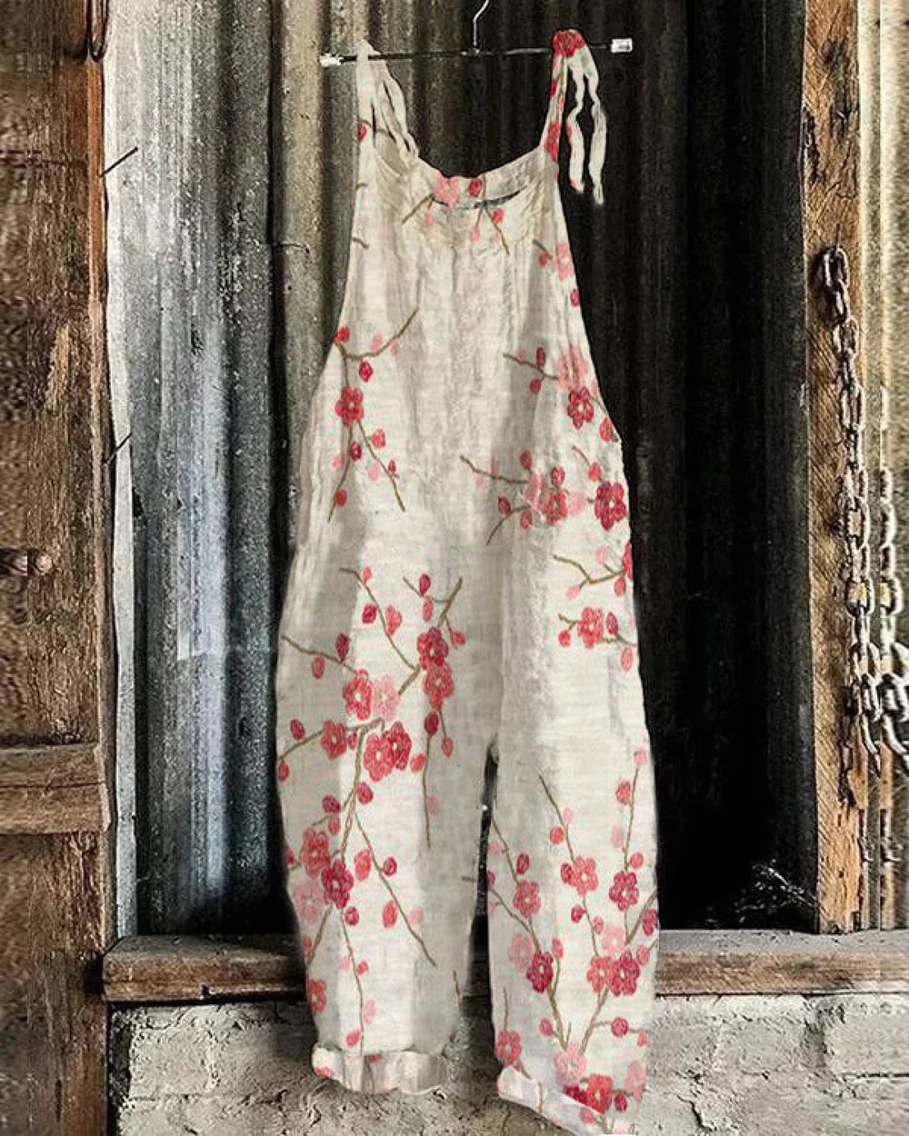 Sabreen – Elegant Jumpsuit with Floral Pattern