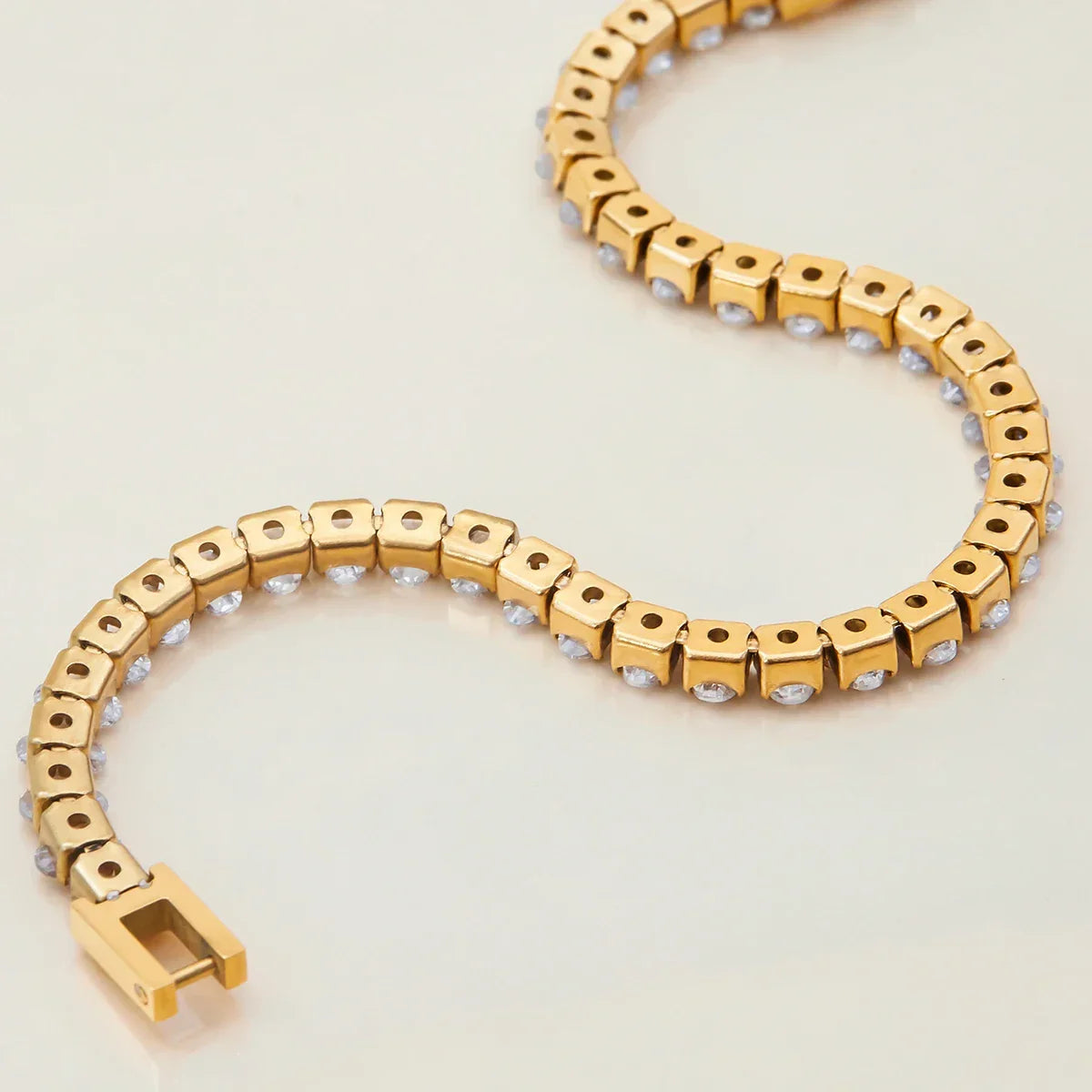 Stridr Edge Oval Cut Tennis Bracelet