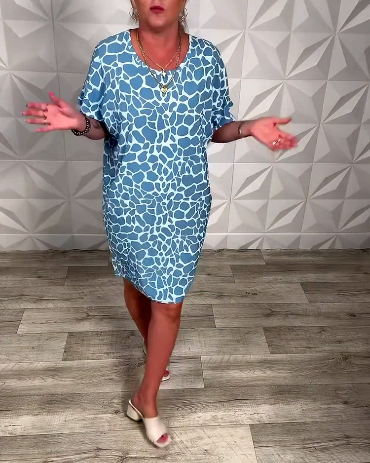 Salvinia - Casual Dress with Round Neckline and Prints