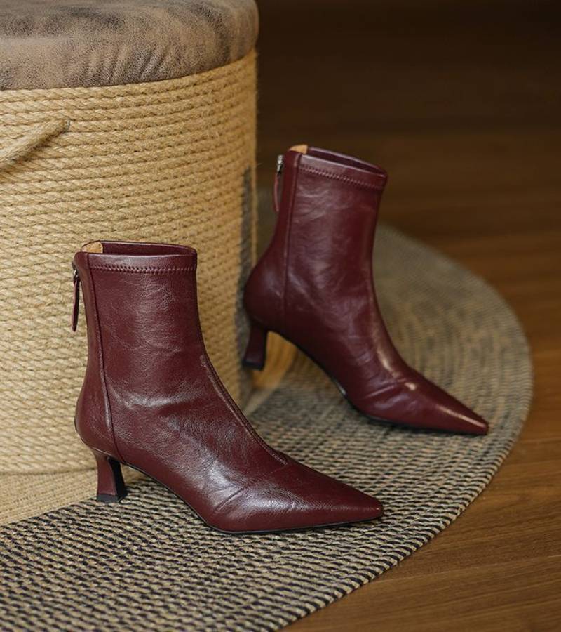 Sanduni - Leather Ankle Boots with Mid Heel