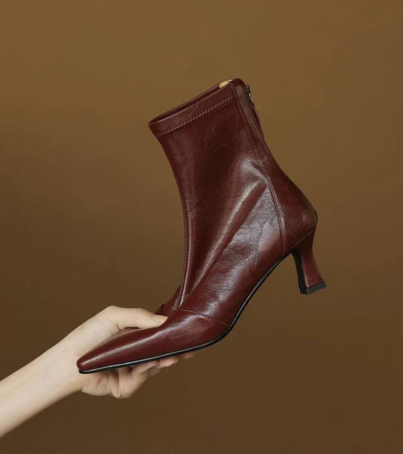 Sanduni - Leather Ankle Boots with Mid Heel