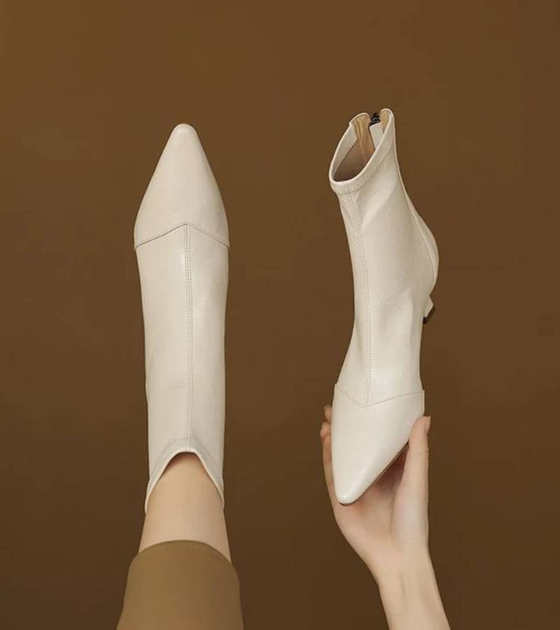 Sanduni - Leather Ankle Boots with Mid Heel