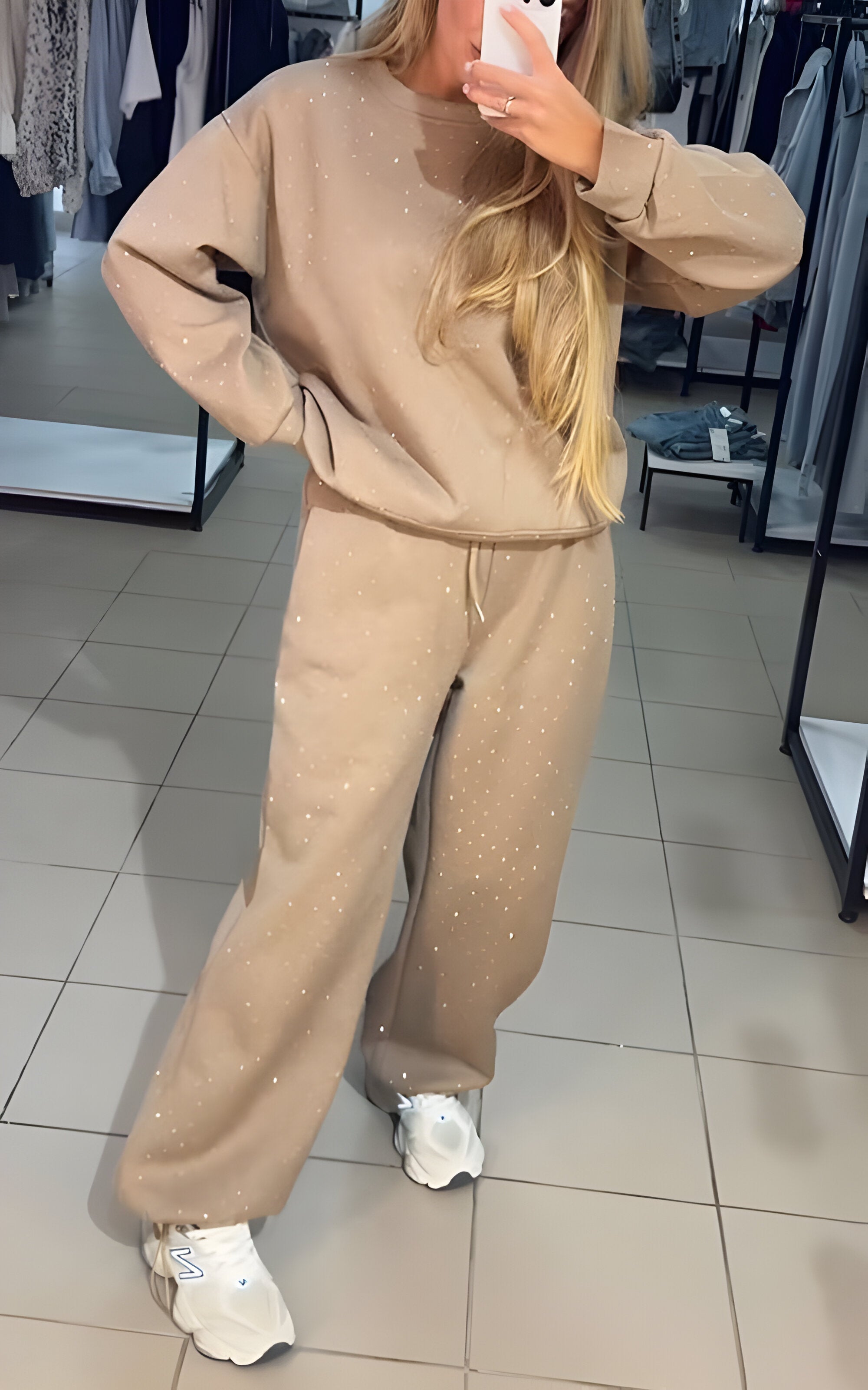 Simara – Two-Piece Glittering Tracksuit Set