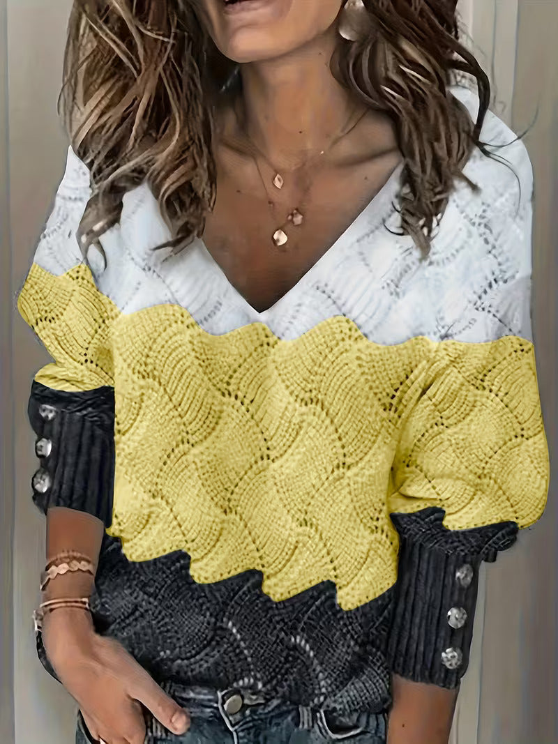 Sinara – Elegant Sweater with V-Neck and Long Sleeves