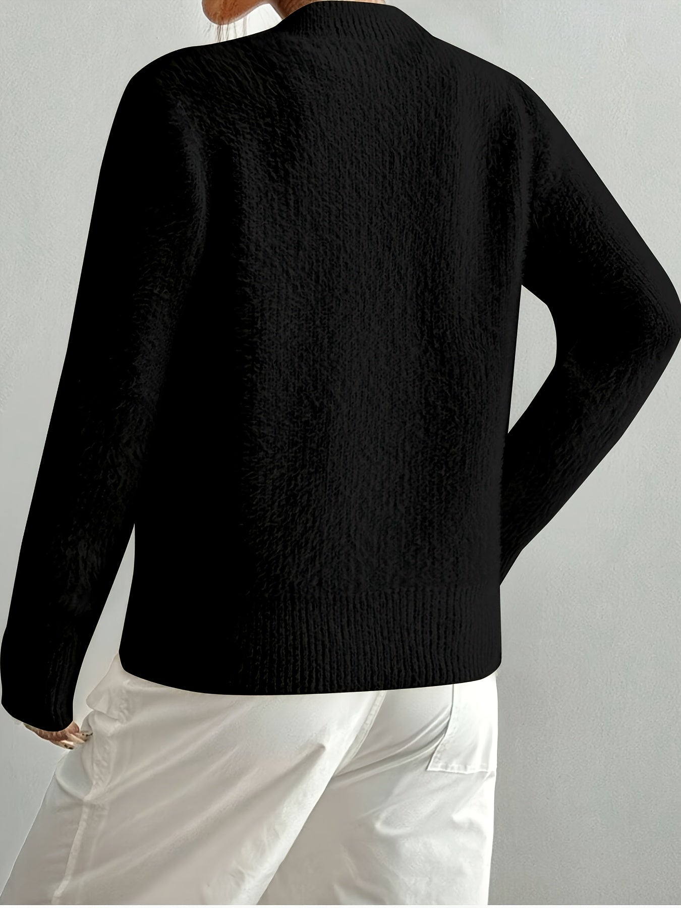 Smelissa – Long-Sleeve Knitted Cardigan with Heart Buttons
