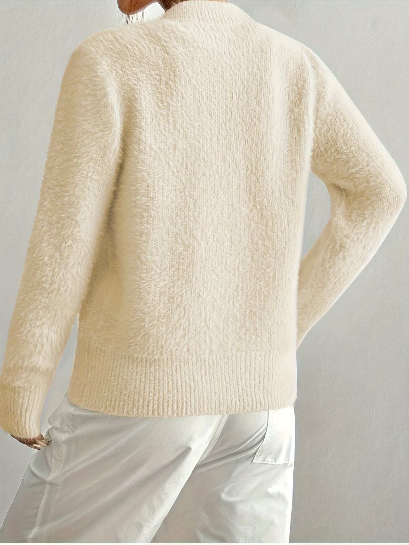 Smelissa – Long-Sleeve Knitted Cardigan with Heart Buttons