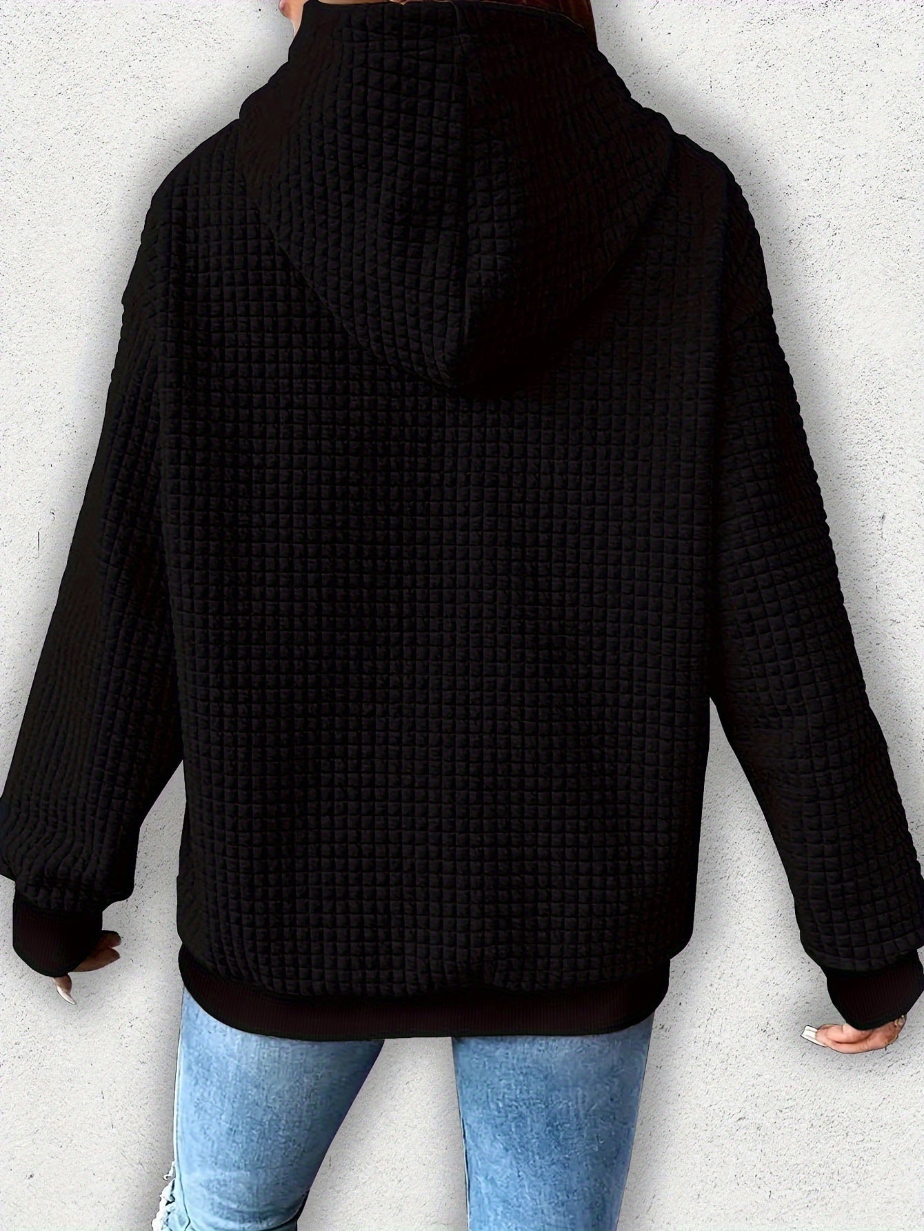 Urmela – Casual Polyester Hoodie with Pockets