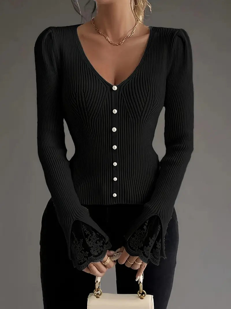 Visenna – Eleganter Pullover mit V-Ausschnitt und Spitzenärmeln