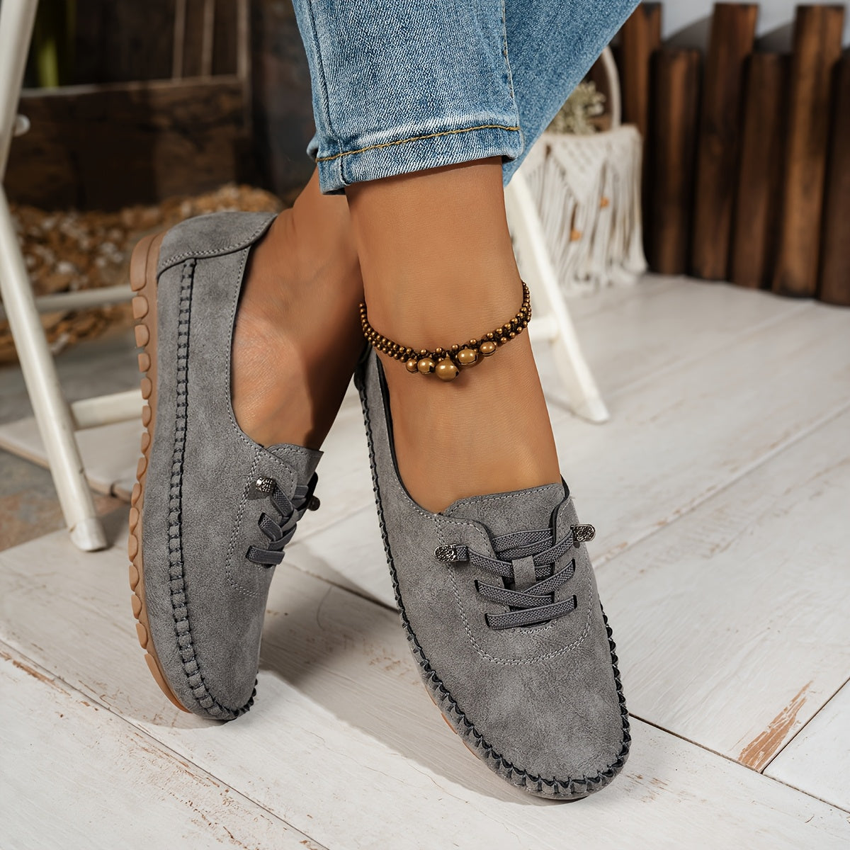 Zakiya – Comfortable Lace-Up Loafers Made of Suede
