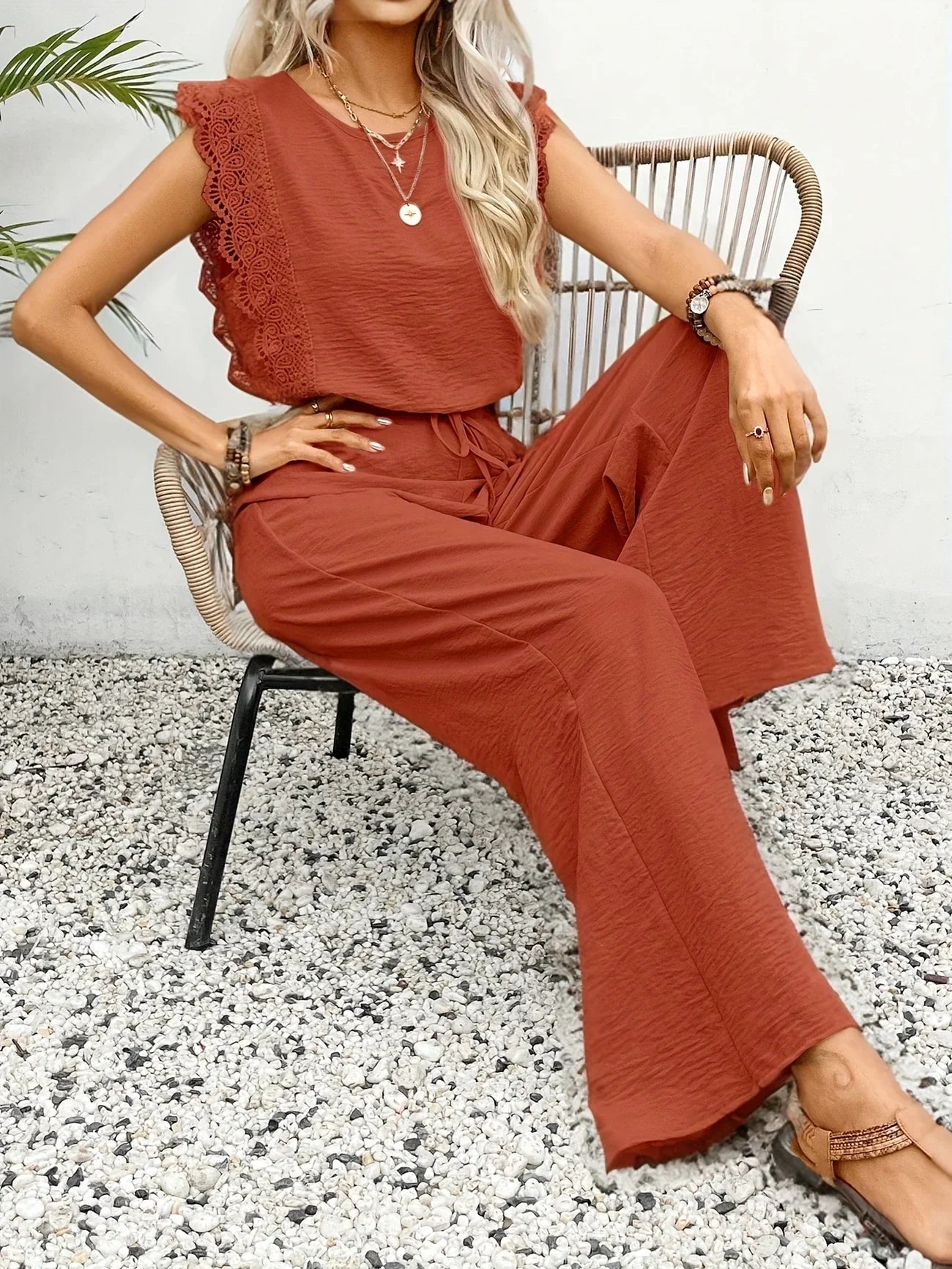 Ziva – Top elegante de encaje y pantalones de pierna ancha