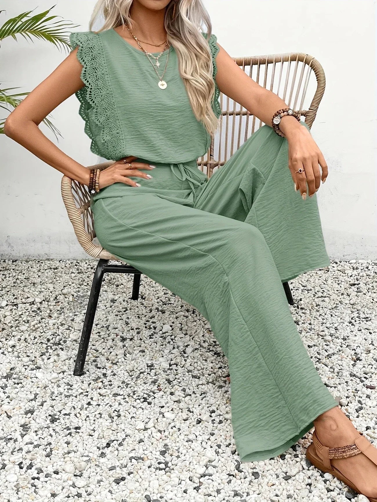 Ziva – Top elegante de encaje y pantalones de pierna ancha