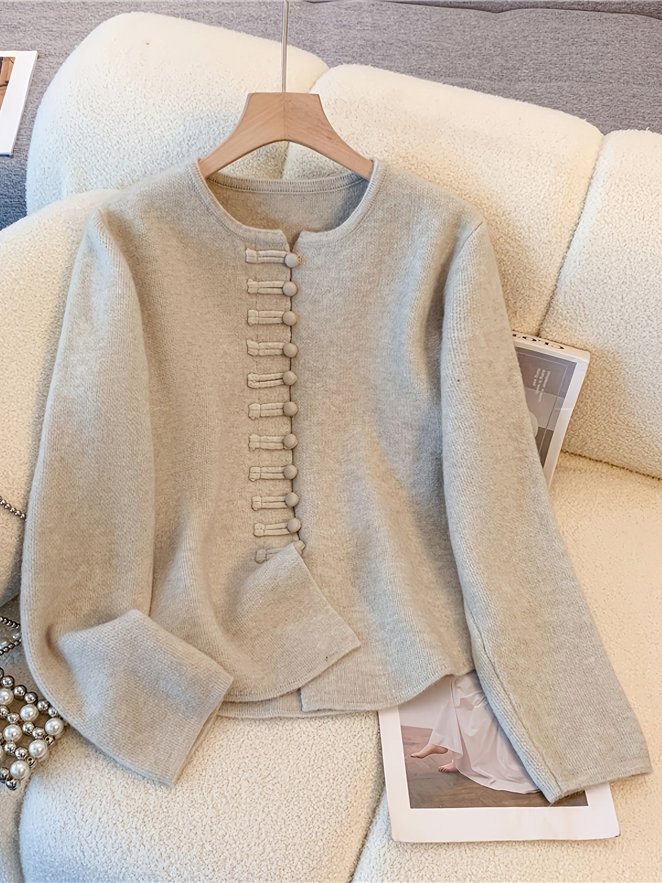Zorine – Two-Piece Set with Buttoned Cardigan