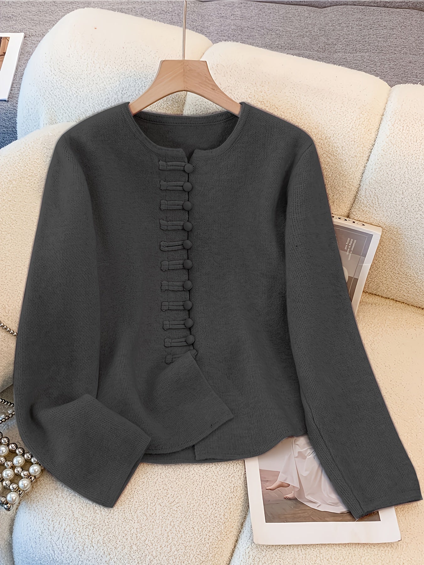 Zorine – Two-Piece Set with Buttoned Cardigan