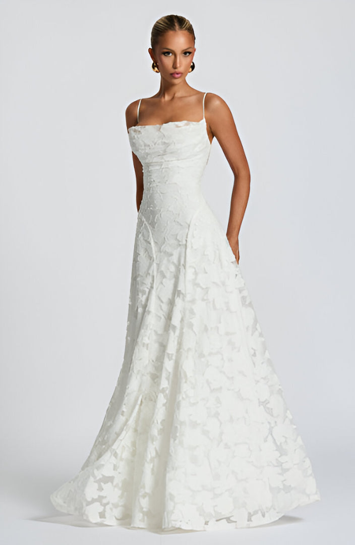 Alona – Elegant Lace Corset Maxi Dress