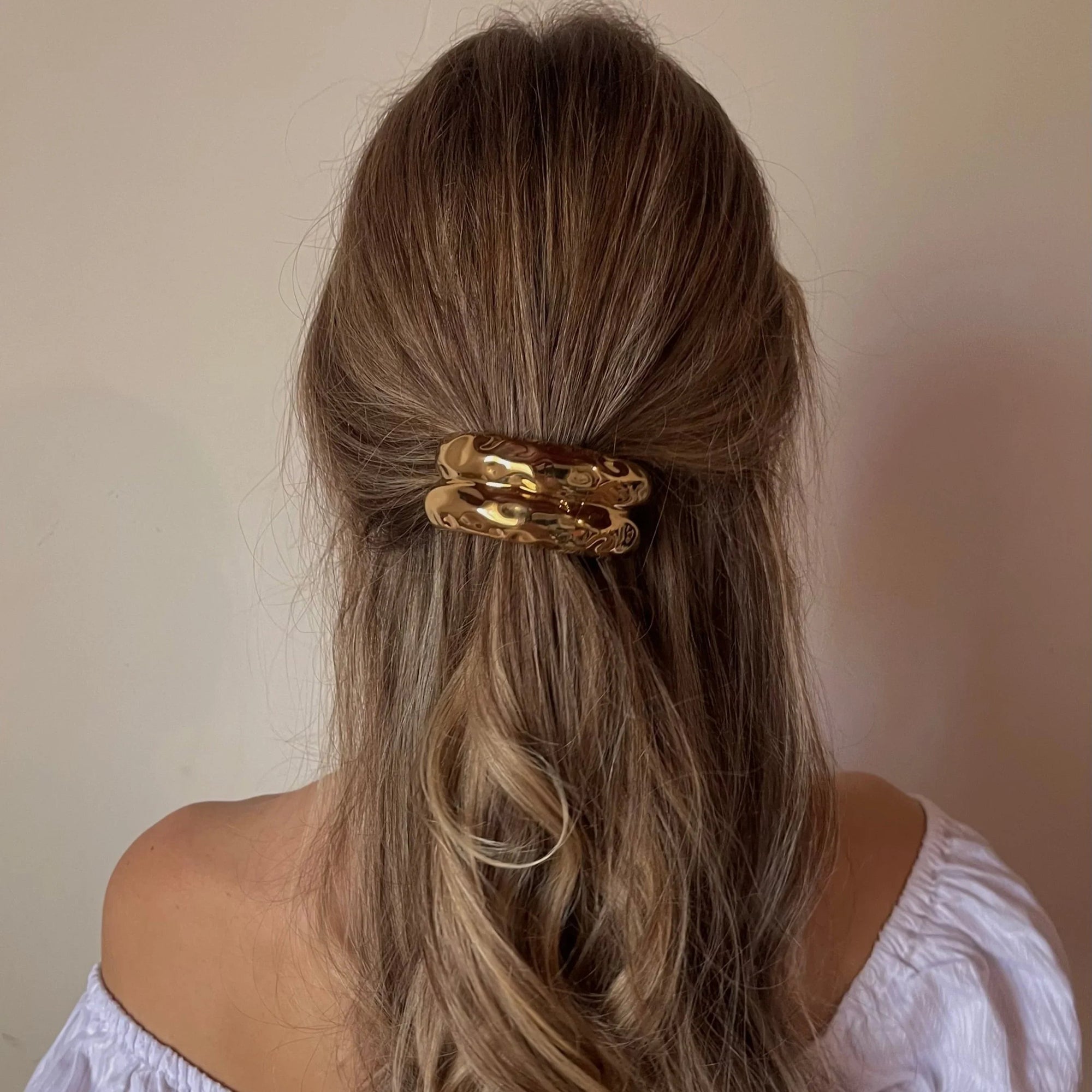 Bracciale Pony a Doppio Arco Martellato