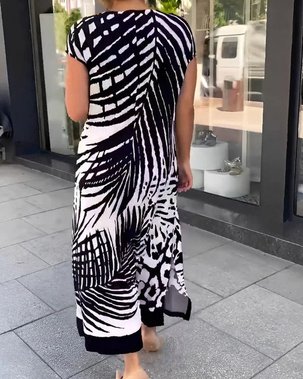Aliki – Casual Printed Dress with Short Sleeves