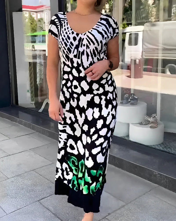 Aliki – Casual Printed Dress with Short Sleeves